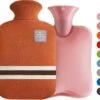 Colorful Sun® Bouillotte - 2 Litres - Bouillotte Avec Housse - Sac à Eau Chaude - Peluche - Cadeaux De Noël Chauds Pour L'hiver - Orange -Jingle Bells Boutique 1200x1106