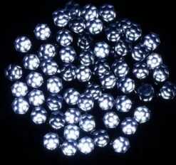 Lumières De Éclairage De Noël Springos | Intérieur & Extérieur | Forme Cristalline | 9 M | Batterie | 120 LED | Blanc Froid -Jingle Bells Boutique 1200x1125