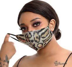 Masque à Paillettes - Lavable - Réutilisable - Panthère - Léopard - Imprimé Animal - Masque Buccal - Paillettes - Ajustable - 2 Couches - Coton & Paillettes - Noël - Sinterklaas -Jingle Bells Boutique 1200x1130 1