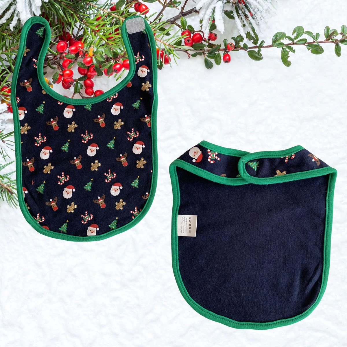 Bavoirs Bébé - Noël Bébé - Bébé De Noël Outfit - Bavoirs Bébé Avec L' Image - Père Noël - Renne - Arbre De Noël - Noël De Bébé - Bébé Bandana - Nouveau - Né - 0 à 3 Mois - Cadeau De Noël De Bébé - Bib - Bleu Foncé Avec Green 4 Bavoirs Bébé - Noël Bébé - Bébé De Noël Outfit - Bavoirs Bébé Avec L' Image - Père Noël - Renne - Arbre De Noël - Noël De Bébé - Bébé Bandana - Nouveau - Né - 0 à 3 Mois - Cadeau De Noël De Bébé - Bib - Bleu Foncé Avec Green – Image 2