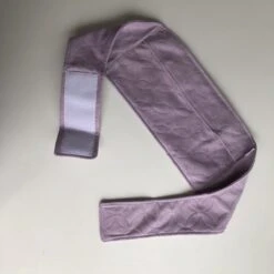 Oreiller Noyau De Cerise - Effet Thérapeutique Pour Le Dos - Parfumé à La Lavande - Cadeau De Noël Merveilleusement Doux Et Idéal ! -Jingle Bells Boutique 1200x1200 154