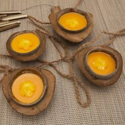 Balivie - Bougie - Bougie Parfumée - Décoration De Noël - Bougie Coco - Noix En Coque - Balifleur - Jaune Ocre - Aroma Magnolia -Jingle Bells Boutique 1200x1200 292