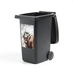 Sticker Conteneur Scottish HighlanderIllustrations De Noël - Highlander écossais Avec Une Couronne De Fleurs