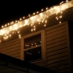 Éclairage De Noël à LED - 50 Mètres Connectables - 500 Points Lumineux - IP65 étanche - Blanc Chaud 2700K - Câble En Caoutchouc De Haute Qualité - Économe En énergie 30W - Incl. Fiche -Jingle Bells Boutique 1200x1200 630