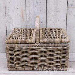 MigoStyling - Panier Picnic - Avec Anse - Canne - Rotin - L53 X Br35 X H27 Cm - Deux Rabats - Décoration - Cadeau De Noël - Pique-nique