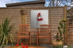 Les Boules De Sapin De Noël En Forme De Glace Affiche De Jardin 50x50 Cm - Petit - Toile De Jardin / Toile D'extérieur / Peintures Pour L'extérieur (décoration De Jardin) -Jingle Bells Boutique 1200x800 1035