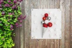 Les Boules De Sapin De Noël En Forme De Glace Affiche De Jardin 50x50 Cm - Petit - Toile De Jardin / Toile D'extérieur / Peintures Pour L'extérieur (décoration De Jardin) -Jingle Bells Boutique 1200x800 1037