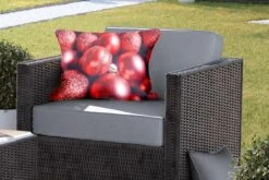 Coussins D'extérieur - Jardin - Boules De Noël Rouges Avec Différentes Textures - 60x40 Cm -Jingle Bells Boutique 1200x800 1065