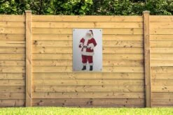 Affiche De Jardin Père Noël Avec Ses Mains Sur Le Ventre 60x90 Cm - Toile De Jardin / Toile D'extérieur / Peintures Pour L'extérieur (décoration De Jardin) -Jingle Bells Boutique 1200x800 1291