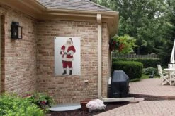 Affiche De Jardin Père Noël Avec Ses Mains Sur Le Ventre 60x90 Cm - Toile De Jardin / Toile D'extérieur / Peintures Pour L'extérieur (décoration De Jardin) -Jingle Bells Boutique 1200x800 1292