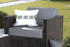Coussins D'extérieur - Jardin - Citation De Noël Ho Ho Ho Avec Un Fond Blanc - 50x30 Cm -Jingle Bells Boutique 1200x800 1300