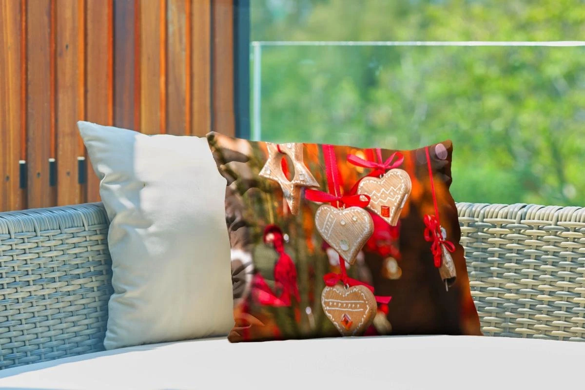 Coussins D'extérieur - Jardin - La Décoration Des Coeurs Suspendus Sur Le Marché De Trente à Noël - 50x30 Cm 5 Coussins D'extérieur - Jardin - La Décoration Des Coeurs Suspendus Sur Le Marché De Trente à Noël - 50x30 Cm – Image 3