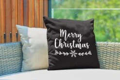 Coussins D'extérieur - Jardin - Citation De Noël Joyeux Noël Sur Fond Noir - 50x50 Cm 9 Coussins D'extérieur - Jardin - Citation De Noël Joyeux Noël Sur Fond Noir - 50x50 Cm -Jingle Bells Boutique 1200x800 1544