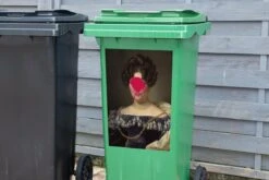 Sticker Conteneur Vieux MaîtresIllustrations De Noël - Johanna Henriette Anges Du Vieux Maître Alexandre Jean Dubois Drahonet Avec Goutte De Peinture Rose -Jingle Bells Boutique 1200x800 1557