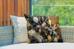 Coussins D'extérieur - Jardin - Gros Plan Sur Des Décorations De Sapin De Noël - 60x40 Cm 9 Coussins D'extérieur - Jardin - Gros Plan Sur Des Décorations De Sapin De Noël - 60x40 Cm -Jingle Bells Boutique 1200x800 1584