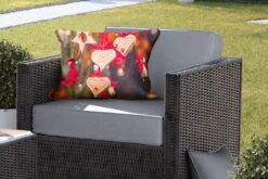 Coussins D'extérieur - Jardin - La Décoration Coeur Suspendu Sur Le Marché De Trente à Noël - 60x40 Cm -Jingle Bells Boutique 1200x800 1664