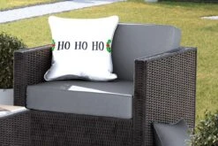 Coussins D'extérieur - Jardin - Citation De Noël Ho Ho Ho Sur Fond Blanc - 45x45 Cm -Jingle Bells Boutique 1200x800 1757