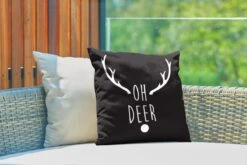 Coussins D'extérieur - Jardin - Citation De Noël Oh Cerf Sur Fond Noir - 40x40 Cm -Jingle Bells Boutique 1200x800 1807