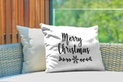 Coussins D'extérieur - Jardin - Citation De Noël Joyeux Noël Sur Fond Blanc - 60x40 Cm 9 Coussins D'extérieur - Jardin - Citation De Noël Joyeux Noël Sur Fond Blanc - 60x40 Cm -Jingle Bells Boutique 1200x800 2031