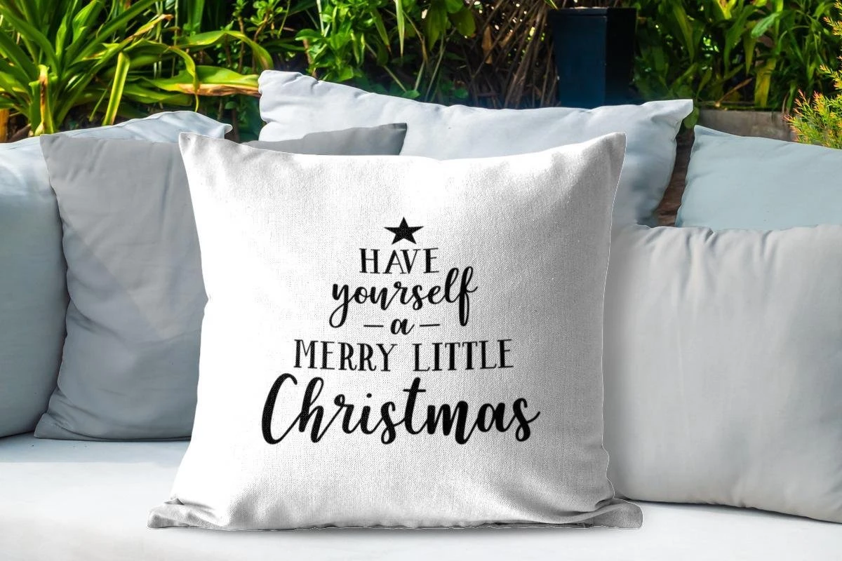 Coussins D'extérieur - Jardin - Citation Noël Offrez-vous Un Joyeux Petit Noël Sur Fond Blanc - 60x60 Cm 6 Coussins D'extérieur - Jardin - Citation Noël Offrez-vous Un Joyeux Petit Noël Sur Fond Blanc - 60x60 Cm – Image 4