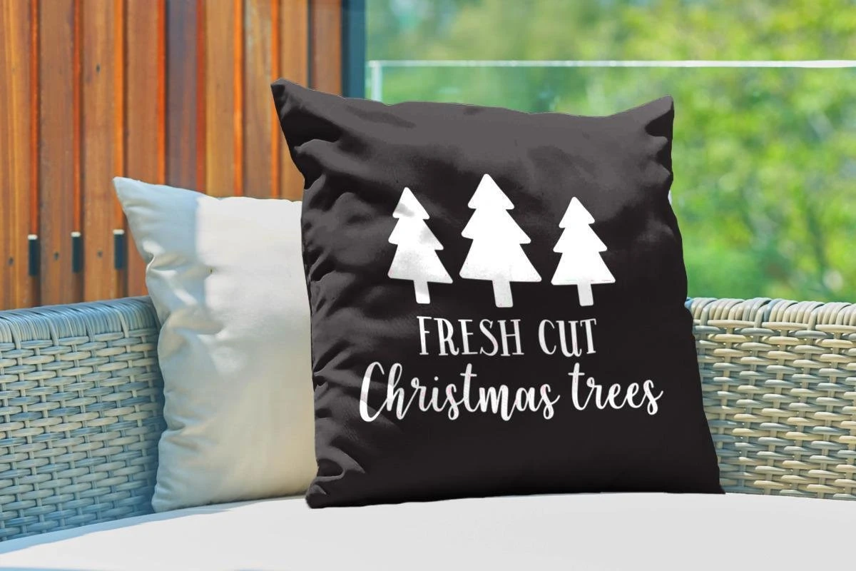 Coussins D'extérieur - Jardin - Citation De Noël Fraîchement Coupés Sur Fond Noir - 60x60 Cm 5 Coussins D'extérieur - Jardin - Citation De Noël Fraîchement Coupés Sur Fond Noir - 60x60 Cm – Image 3