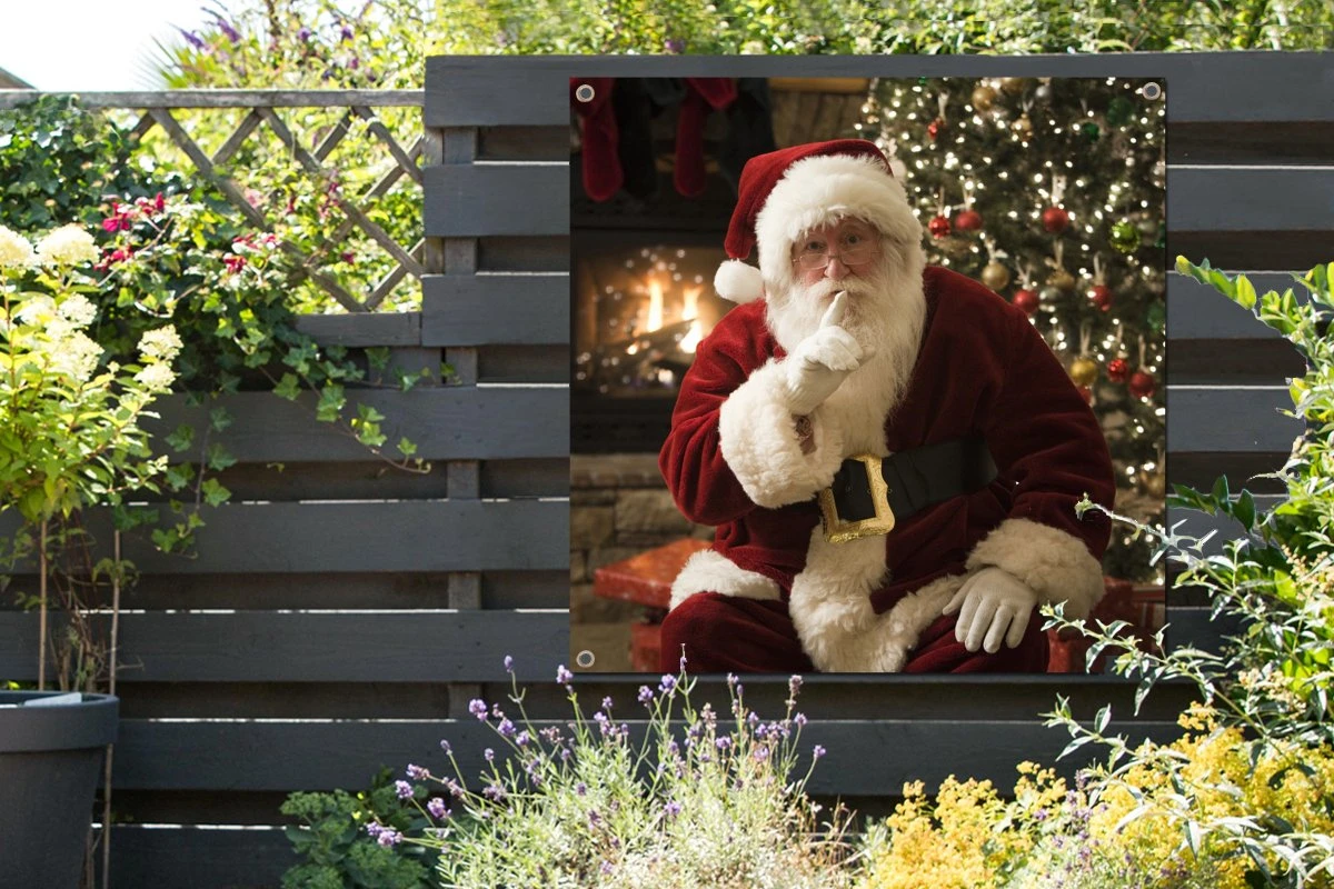 Père Noël Avec Un Sapin De Noël Coloré En Arrière-plan Affiche De Jardin 100x100 Cm - Toile De Jardin / Toile D'extérieur / Peintures Pour L'extérieur (décoration De Jardin) 9 Père Noël Avec Un Sapin De Noël Coloré En Arrière-plan Affiche De Jardin 100x100 Cm - Toile De Jardin / Toile D'extérieur / Peintures Pour L'extérieur (décoration De Jardin) – Image 7