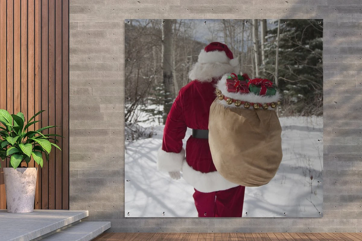 Affiche De Jardin Le Père Noël Se Promène Dans Une Forêt Avec Un Sac Plein De Cadeaux De Noël - 200x200 Cm - Toile De Jardin 4 Affiche De Jardin Le Père Noël Se Promène Dans Une Forêt Avec Un Sac Plein De Cadeaux De Noël - 200x200 Cm - Toile De Jardin – Image 2