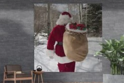 Affiche De Jardin Le Père Noël Se Promène Dans Une Forêt Avec Un Sac Plein De Cadeaux De Noël - 200x200 Cm - Toile De Jardin 13 Affiche De Jardin Le Père Noël Se Promène Dans Une Forêt Avec Un Sac Plein De Cadeaux De Noël - 200x200 Cm - Toile De Jardin -Jingle Bells Boutique 1200x800 2527