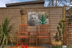 Décoration De Jardin Chat Witte Allongé à Côté D'un Sapin De Noël En Papier - 60x40 Cm - Poster Jardin - Toile Jardin - Poster Extérieur -Jingle Bells Boutique 1200x800 2580