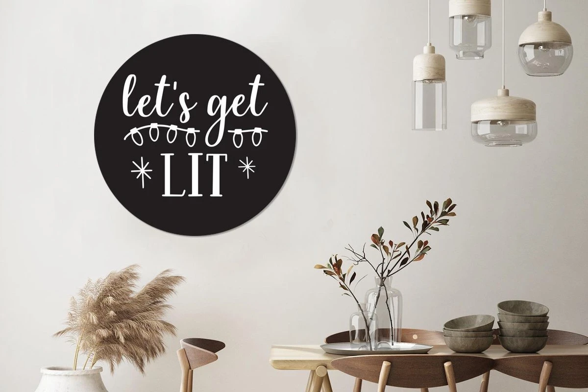 Citation De Noël Allumons - Nous Sur Fond Noir Sticker Papier Peint Cercle Mural - 100x100 Cm - Peinture Ronde - Cercle Papier Peint - Cercle Mural - Cercle Vivant - Autocollant & Découpe Ronde 5 Citation De Noël Allumons - Nous Sur Fond Noir Sticker Papier Peint Cercle Mural - 100x100 Cm - Peinture Ronde - Cercle Papier Peint - Cercle Mural - Cercle Vivant - Autocollant & Découpe Ronde – Image 3