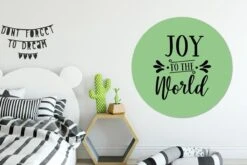 Citation De Noël Joy Au Monde Sur Fond Vert Sticker Mural Cercle Mural - ⌀ 140 Cm - Peinture Ronde - Cercle Papier Peint - Cercle Mural - Cercle Vivant - Autocollant & Coupe Ronde -Jingle Bells Boutique 1200x800 695