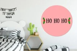 Citation De Noël Ho Ho Ho Avec Un Fond Rose Sticker Mural Cercle Mural - ⌀ 140 Cm - Peinture Ronde - Cercle Papier Peint - Cercle Mural - Cercle Vivant - Autocollant & Découpe Ronde -Jingle Bells Boutique 1200x800 73