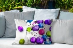 Coussins D'extérieur - Jardin - Boules De Noël Dans Un Seau Enneigé - 60x40 Cm 10 Coussins D'extérieur - Jardin - Boules De Noël Dans Un Seau Enneigé - 60x40 Cm -Jingle Bells Boutique 1200x800 791