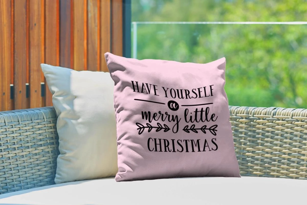 Coussins D'extérieur - Jardin - Citation De Noël Passez Un Joyeux Petit Noël Sur Fond Rose - 45x45 Cm 5 Coussins D'extérieur - Jardin - Citation De Noël Passez Un Joyeux Petit Noël Sur Fond Rose - 45x45 Cm – Image 3