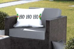 Coussins D'extérieur - Jardin - Citation De Noël Ho Ho Ho Avec Un Fond Blanc - 60x40 Cm -Jingle Bells Boutique 1200x800 969