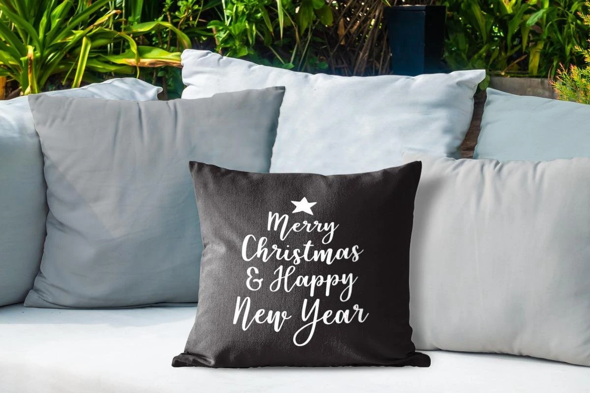 Coussins D'extérieur - Jardin - Citation De Noël Merry Christmas & Happy New Year Sur Fond Noir - 40x40 Cm 6 Coussins D'extérieur - Jardin - Citation De Noël Merry Christmas & Happy New Year Sur Fond Noir - 40x40 Cm – Image 4