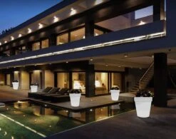 Pot De Fleurs Melili- Pot De Fleurs LED RGB-avec Télécommande-Pots Avec Jardinière Lumineuse RGB-Vase LED -Lampe D'extérieur-Éclairage De Jardin-Pot De Fleur-cadeau De Noël Lux-Lampe De Noël-lampe De Fête-lampe De Jardin -Jingle Bells Boutique 1200x945