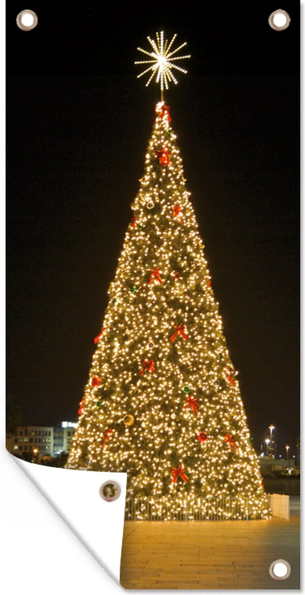 Affiche De Clôture Un énorme Sapin De Noël Aux États-Unis - 100x200 Cm - Toile De Jardin 3 Affiche De Clôture Un énorme Sapin De Noël Aux États-Unis - 100x200 Cm - Toile De Jardin