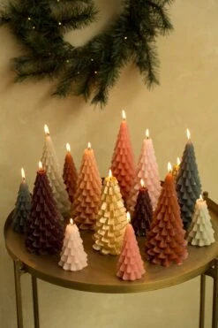 Bougie Sapin De Noël Rustik Lys - Vert Forêt - 6,3 X12 Cm - 13 Heures De Combustion 9 Bougie Sapin De Noël Rustik Lys - Vert Forêt - 6,3 X12 Cm - 13 Heures De Combustion -Jingle Bells Boutique 800x1200 6